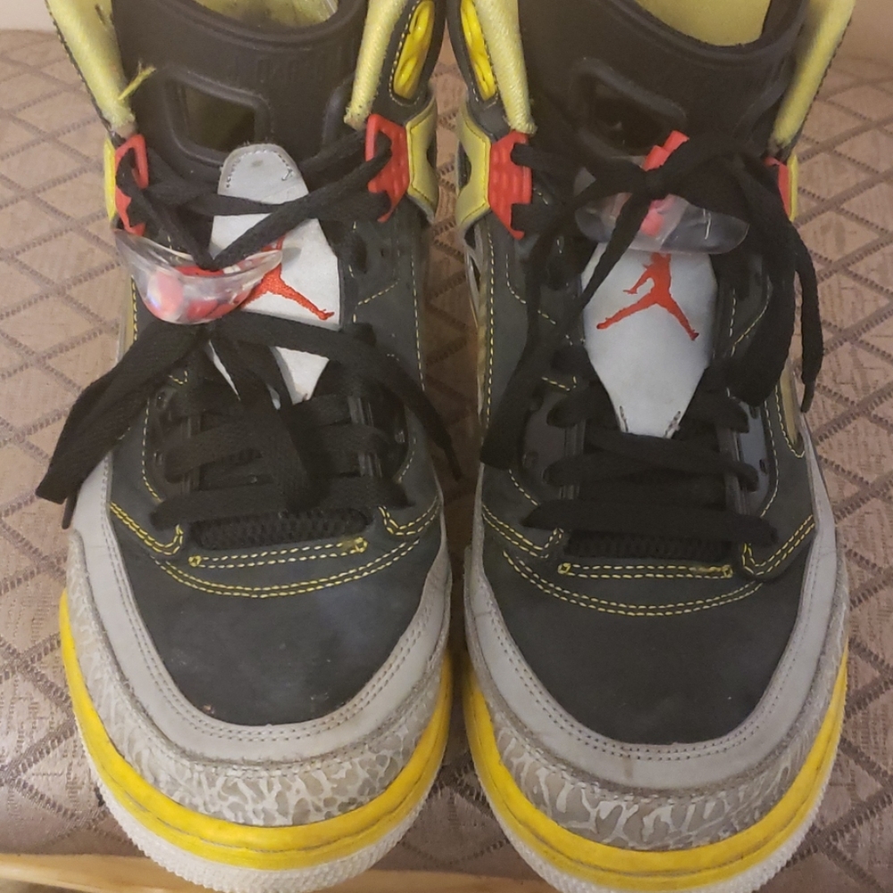 Mens sneakers